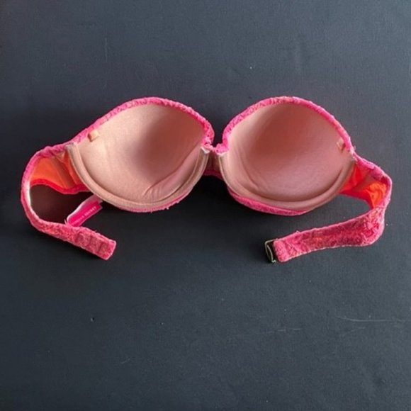 VICTORIA’S SECRET LACY BIKINI SET  32C Top, Small Cheekini Bottom   CORAL PINK - Picture 5 of 13